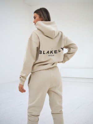 Blakely Noir II Women's Relaxed Hoodie Beige | CGSME-0895