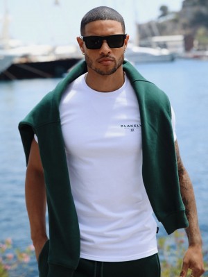 Blakely Riviera Initial T-Shirt Wit | DGOYH-7689